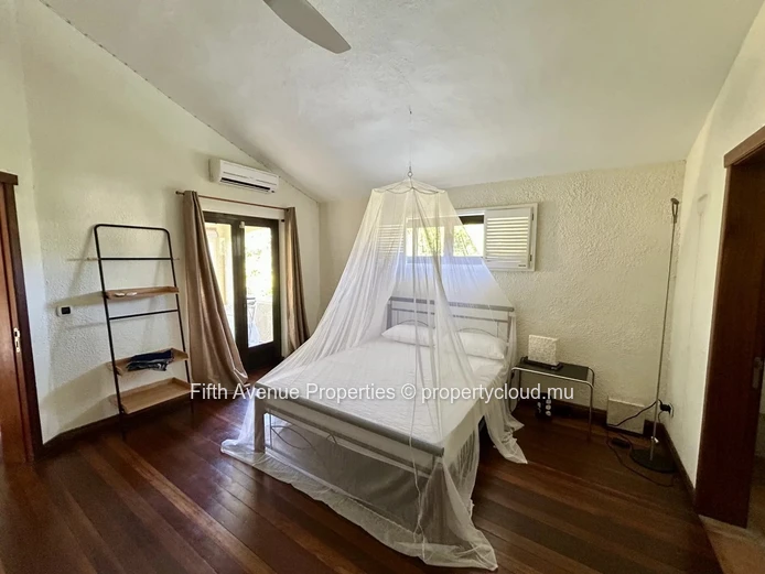 TAMARIN - 3 Bedrooms villa with Seaview