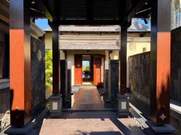 7 Bedroom House