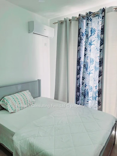Modern 2 bedrooms apartment available 