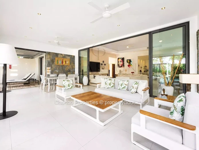 Villa contemporaine de 4 chambres avec bureau et jardin paysager - Grand Baie