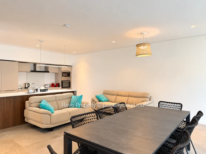 Seaside Duplex with Resort-Style Amenities