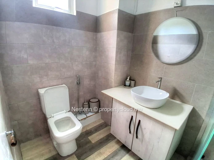 Triplex 3 chambres avec piscine commune – Grand Gaube