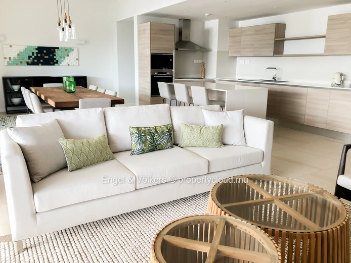 Fully Furnished 3-Bedroom Apartment with direct beach access