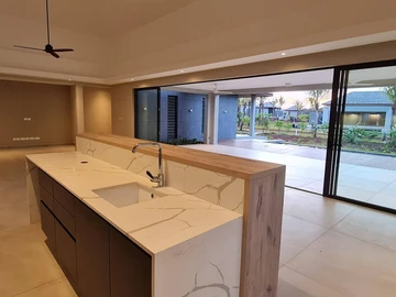 4 Bedroom Villa
