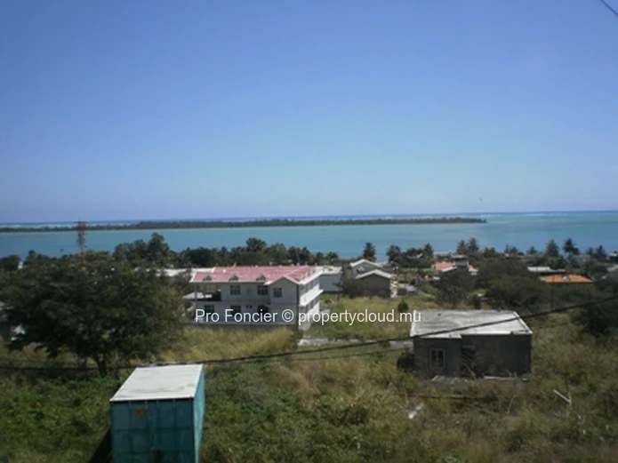House for sale in  La Gaulette - Two-Storey house with panoramic  views.