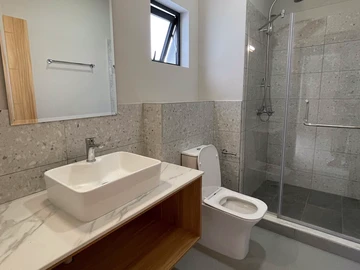 3 Bedroom Townhouse, Duplex