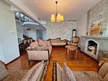 Maison de 4 Chambres
