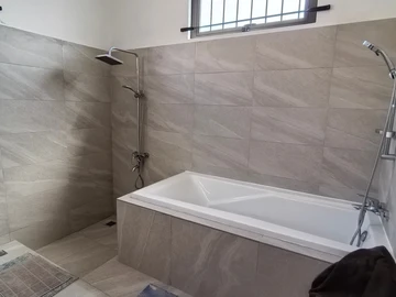3 Bedroom Townhouse, Duplex