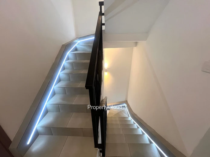 À Louer - Duplex De 3 Chambres - Grand Baie