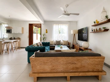 4 Bedroom Villa