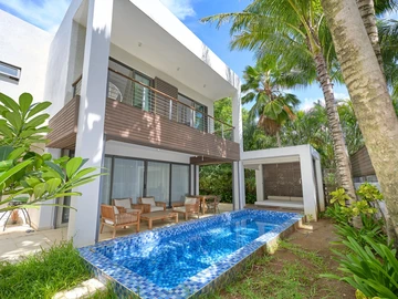 Sumptuous 3-bedroom en-suite townhouse, a stone's throw from the sea, Grand Baie