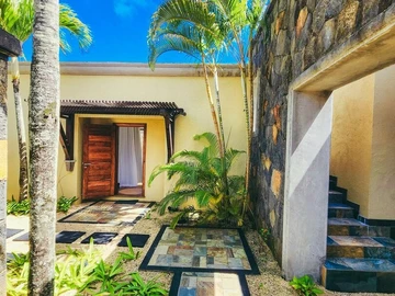 5 Bedroom Villa