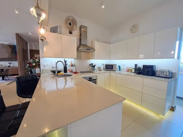 Immobilier Commerciaux de 3 Chambres