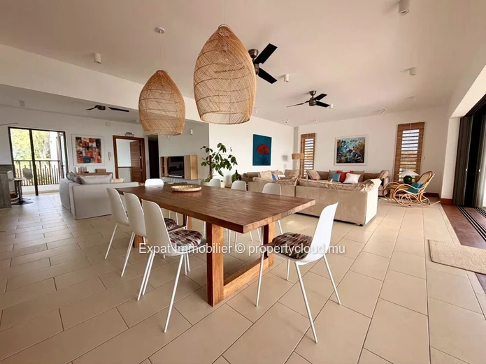 Exceptional Penthouse with Panoramic Coin de Mire Views – For Rent in Cap Malheureux