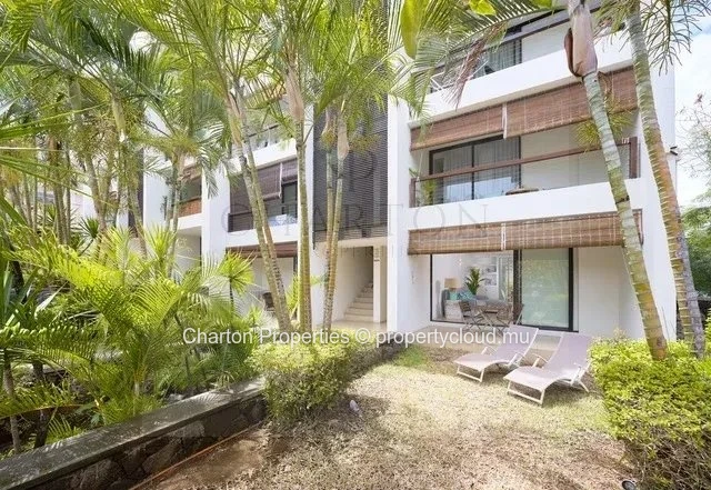 Élégant appartement de 1 chambre en rez-de-jardin à quelques pas des plages de Mont Choisy