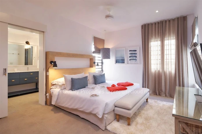 Appartement de 3 chambres à vendre à St Antoine, Grand Gaube, avec piscine dans un complexe résidentiel