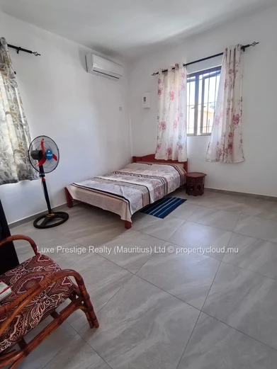 Duplex 3 chambres à Grand Baie | Résidence Beverly Hills | Entièrement meublé | Neuf | Rs 50,000
