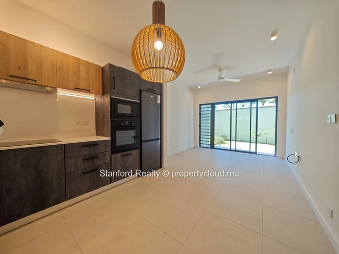 Apartment for Rent – 2 Bedrooms, Beau Plan, North (Furnished)