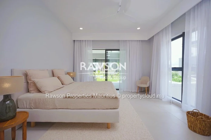 Brand New Ground Floor Apartment On A Golf Estate - €