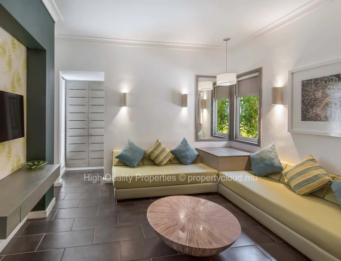 Studio à vendre à Belle Mare, Flacq - 2 chambres, accès plage, piscine, vente aux étrangers