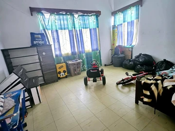 7 Bedroom House