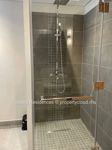 Appartement Meublé Neuf De 3 Chambres Premier Étage (Ascenseur) Dans Une Résidence Sécurisée Avec Piscine Et Parking