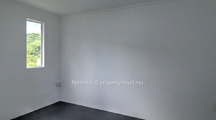 Spacious single-storey property in Floréal – Ideal for a large family or a business project