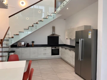 4 Bedroom Townhouse, Duplex