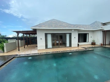 4 Bedroom Villa