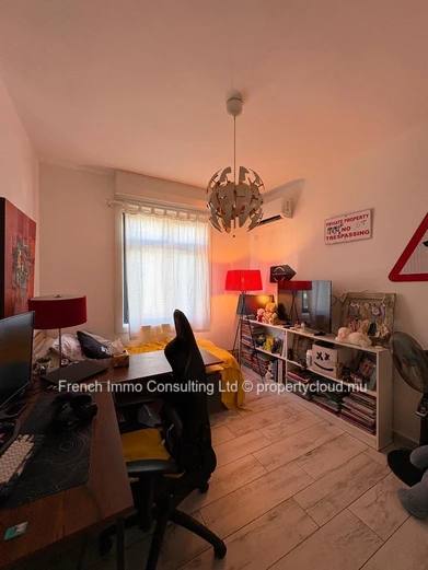 Bel appartement moderne de  3 chambres a pereybere