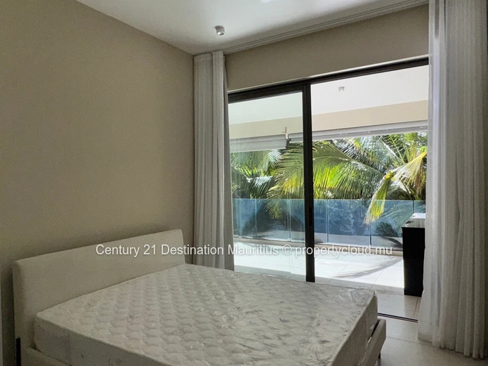PRICE REDUCED | Rare Private Garden Apartment at Le Savoy - Foreign Buyers Welcome