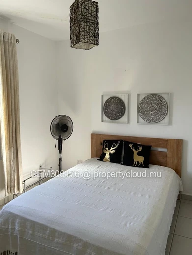 Élégant appartement de 3 chambres à louer à Flic-en-Flac – Confort, sécurité et sérénité 