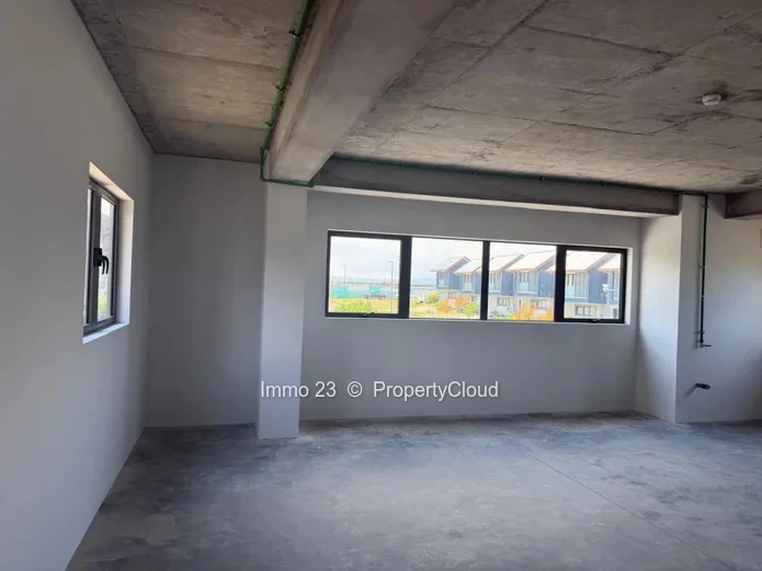 Office - 50m2 - Moka - Ref. BU96186LO