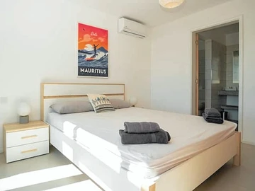 16 Bedroom Building