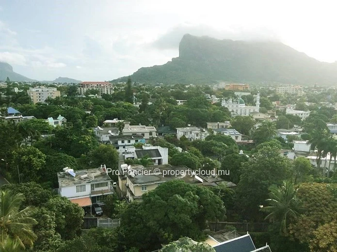 Apartment for rent in Quatre-Bornes - Close to town center !