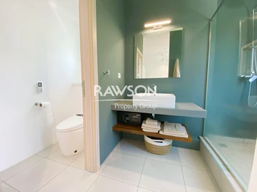 Townhouse, Duplex de 3 Chambres
