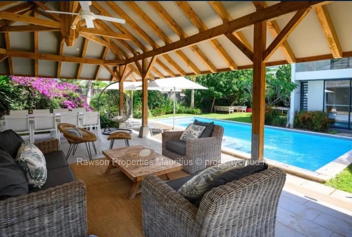 4 Bedroom Villa For Sale In Grande Rivière Noire