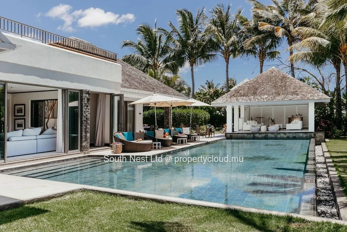 Fabuleuse villa coloniale de 6 chambres avec piscine privée dans un luxueux domaine de golf 