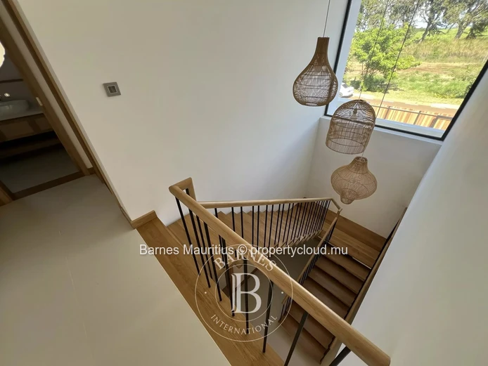 AZURI RESORT - Villa contemporaine de 4 chambres