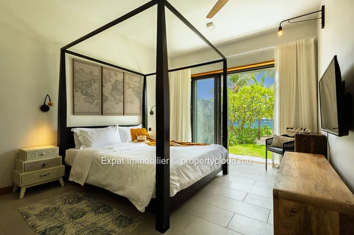 Luxury Beachfront Apartment with Coin de Mire Views – Pointe d’Azur, Pereybere