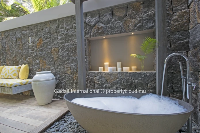Résidence de Prestige à Louer : 6 Suites, Vue Golf et Piscine de 25m | Anahita, Île Maurice