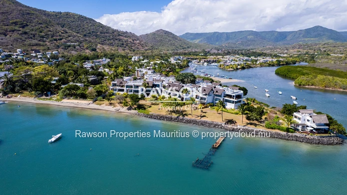 À vendre – Appartement en bord de mer dans l’une des plus belles régions côtières de l’île Maurice