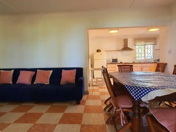 5 Bedroom Villa