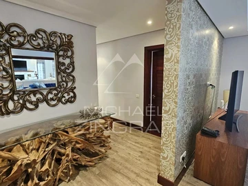 5 Bedroom Villa