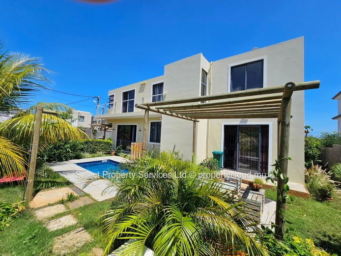 Maison entièrement meublée à vendre à Albion – Rs 10.8 M