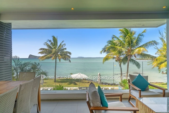 Superbe appartement de 3 chambres avec vue mer & accès direct plage à Cap Malheureux – Ile Maurice