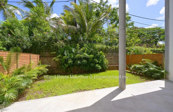Beautiful Duplex for Sale - Pointes aux Canonniers!
