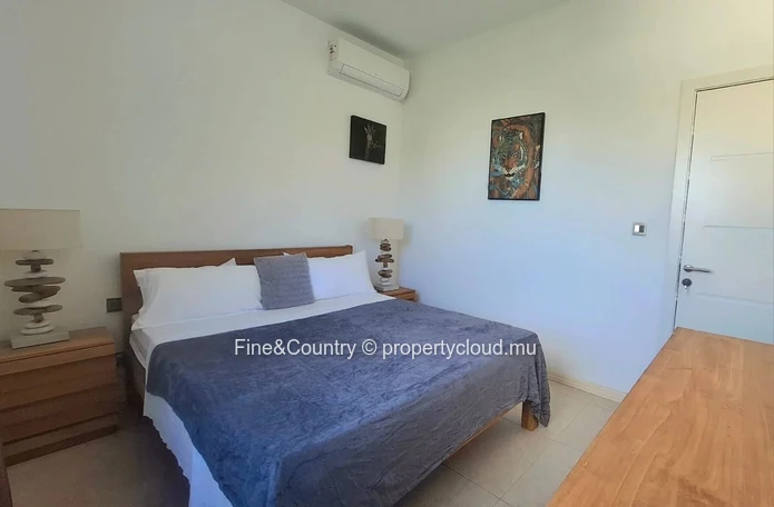 Beachside living - apartment rental