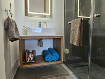 3 Bedroom Penthouse