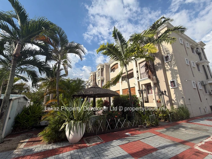 Mont Choisy 3bedrooms Apartment for Rent — Pool & Secure Complex